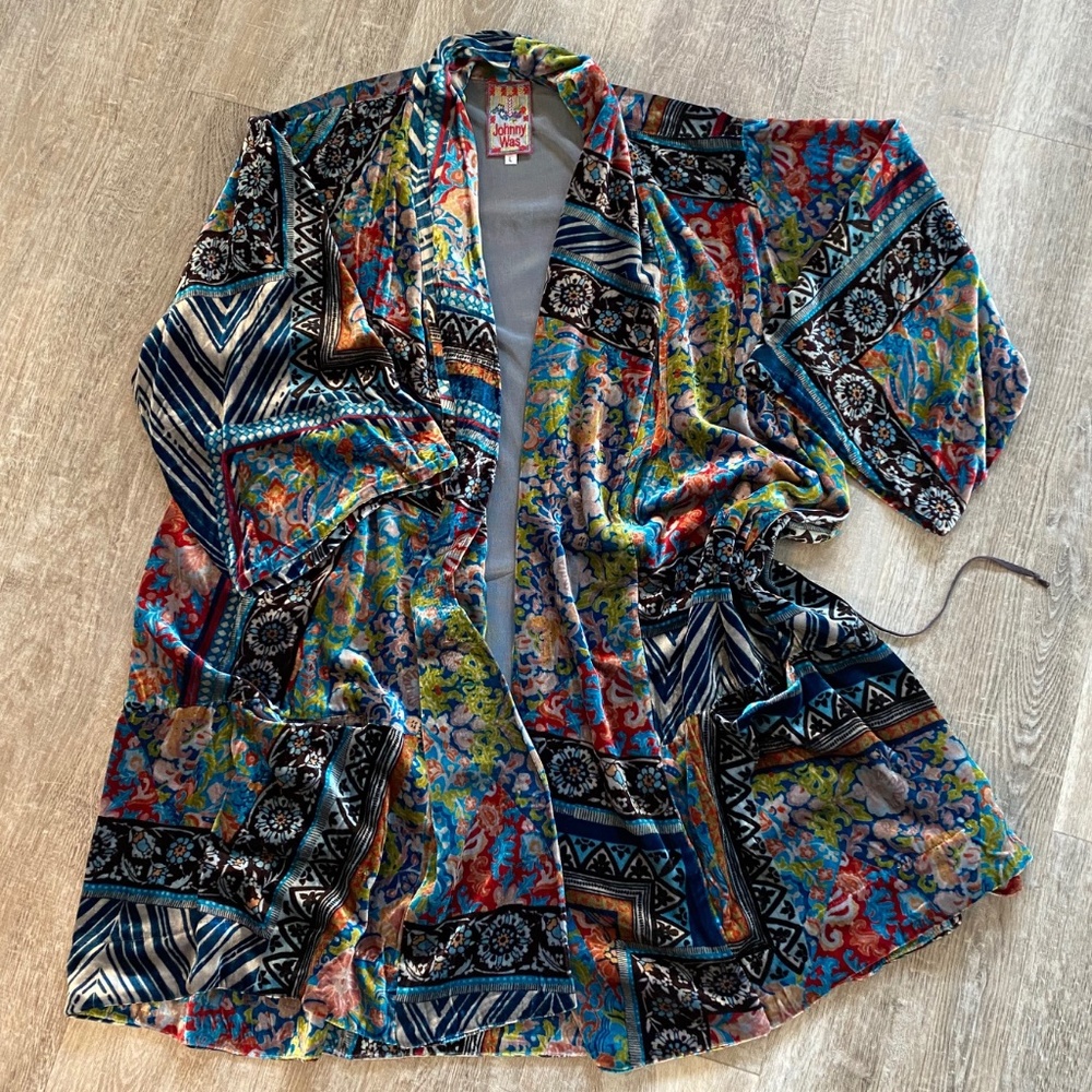 JOHNNY WAS velvet kimono, L